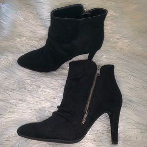 Black booties Sz 8 1/2